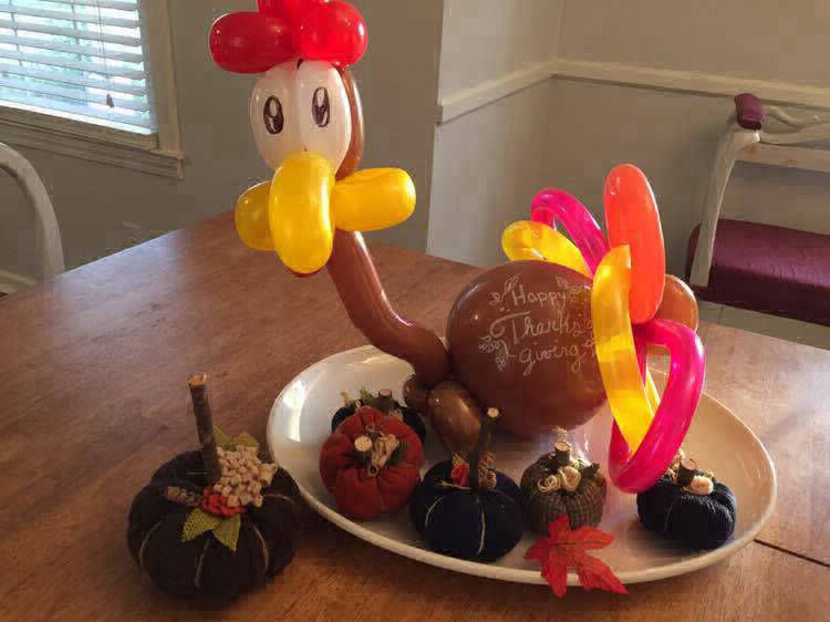 mauldin sc bruce unlimited designs upstate-sc-thanksgiving-balloon-centerpiece-decor